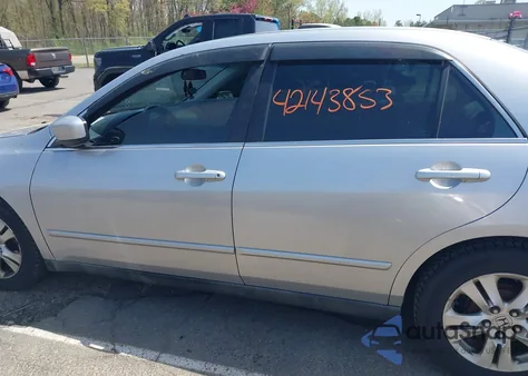 2007 Honda Accord 2.4 Lx из США, поврежденный, VIN 1HGCM56407A123313